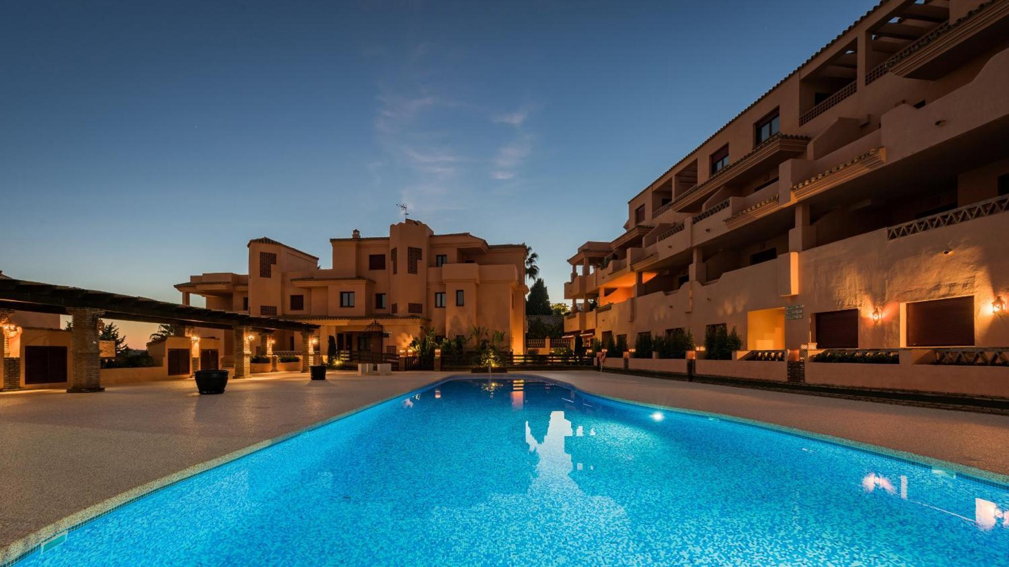 Royal Marbella Golf Resort Estepona Exterior photo