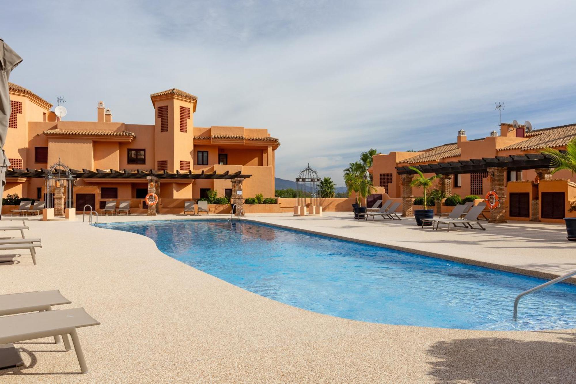 Royal Marbella Golf Resort Estepona Exterior photo