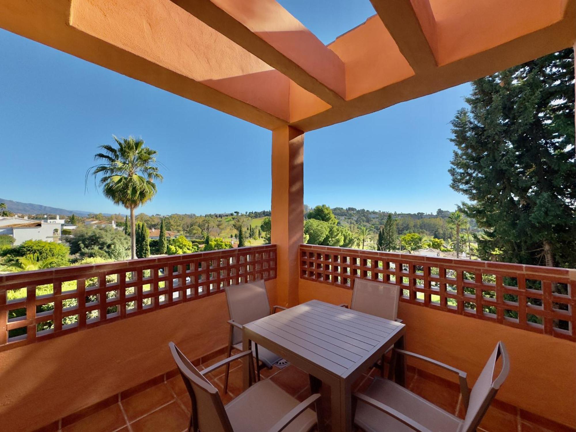Royal Marbella Golf Resort Estepona Exterior photo