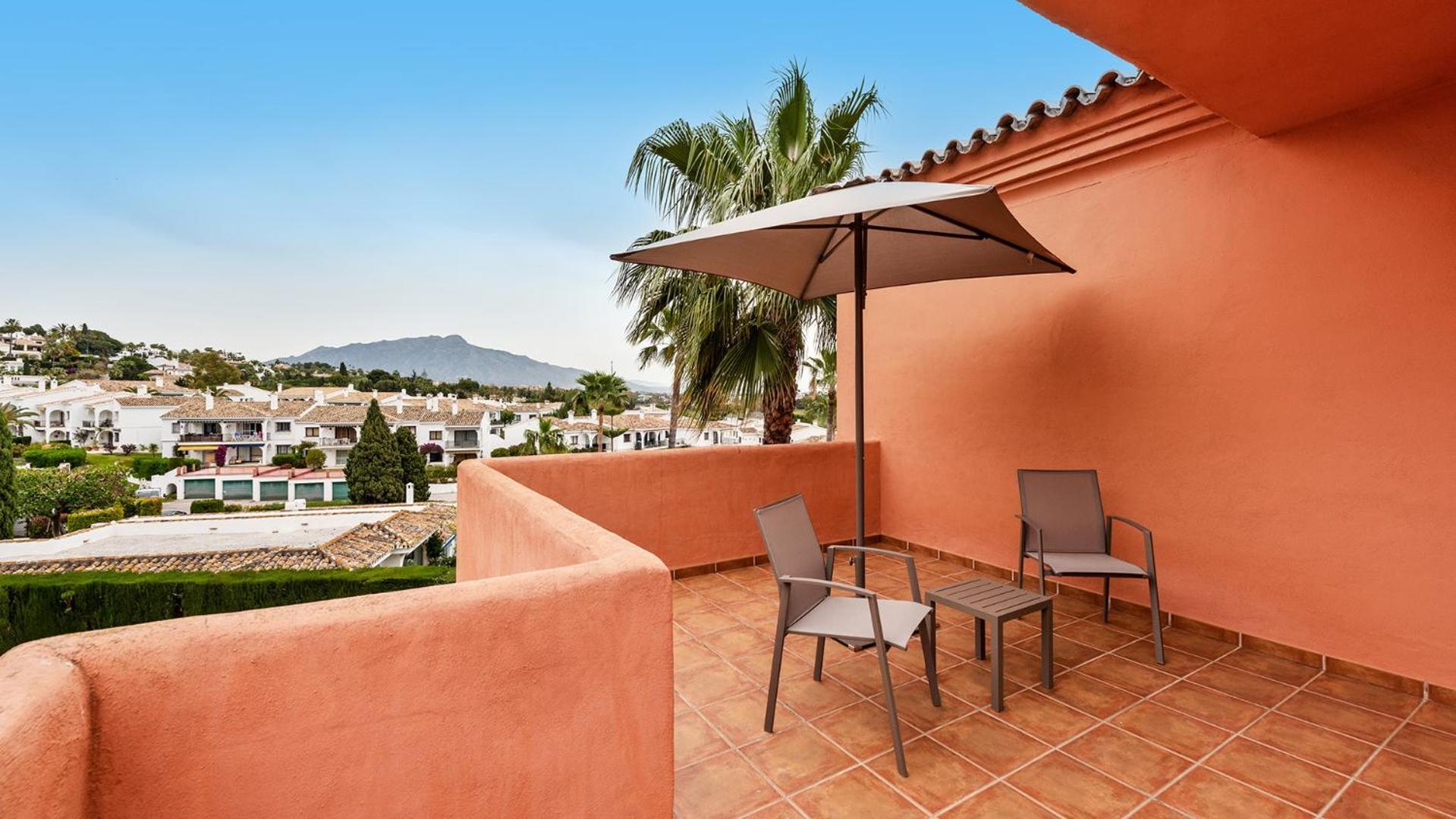 Royal Marbella Golf Resort Estepona Exterior photo